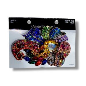 Metal Gallery Rhinestone Brooch